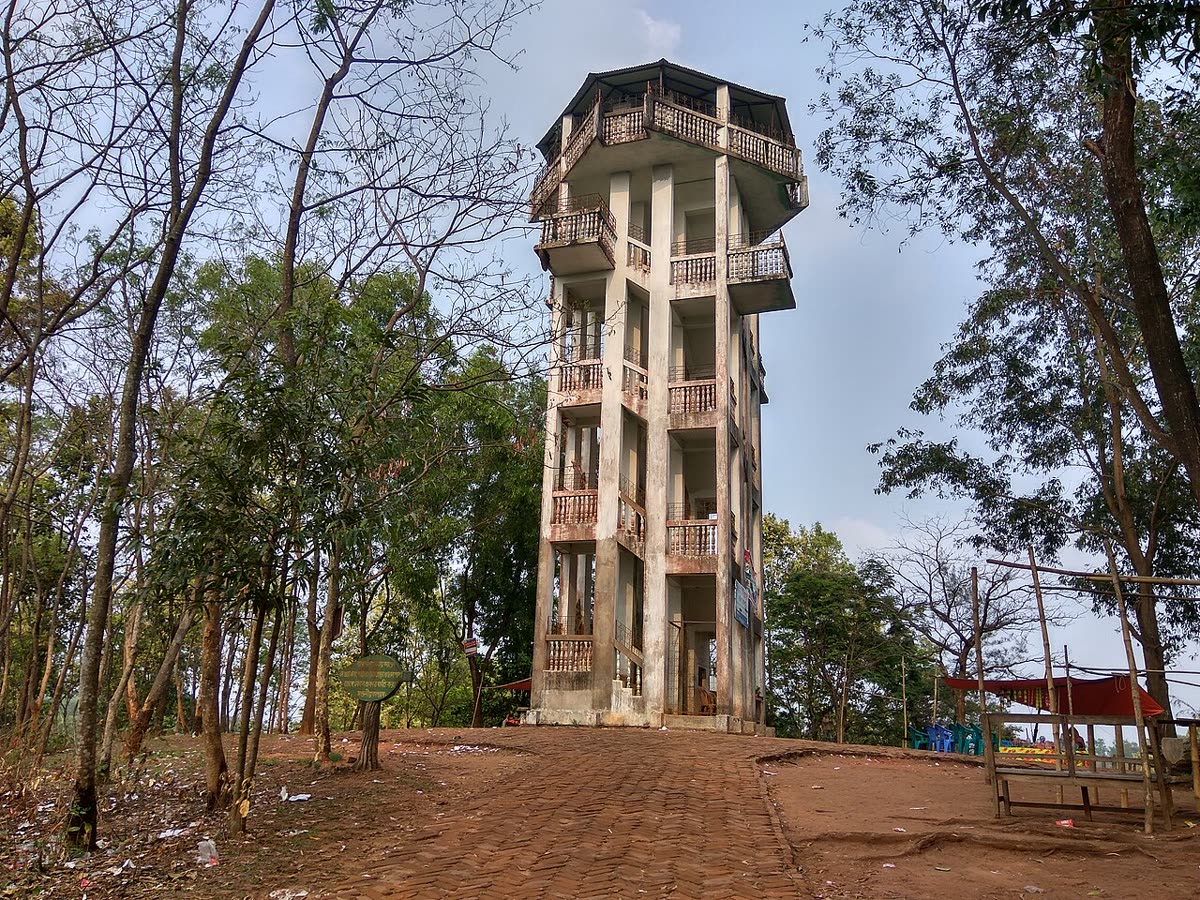 মধুটিলা ইকোপার্কের ওয়াচ টাওয়ার